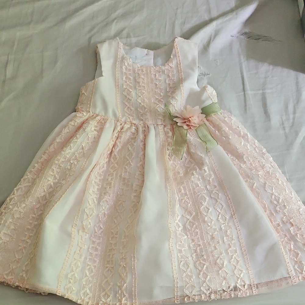Elegant Pink and White Lace Dress